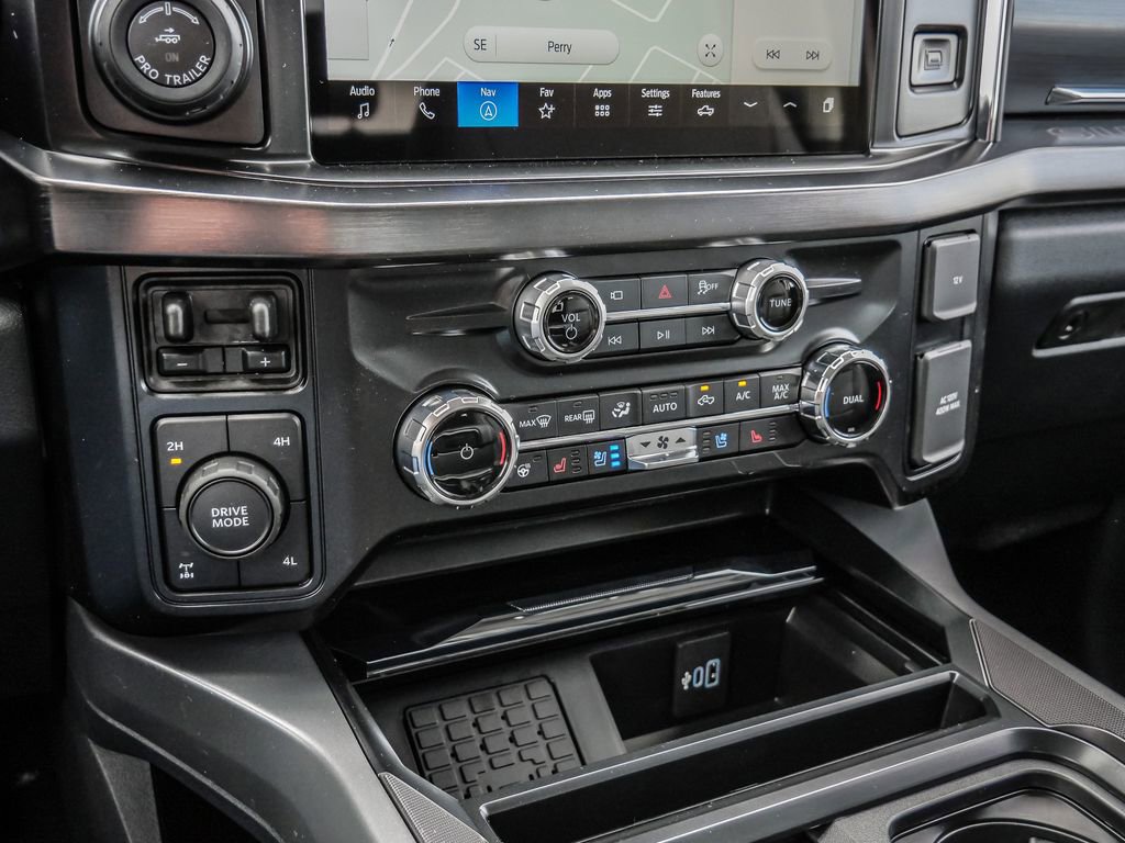 New 2026 Ford F250 Lariat w/ Lariat Premium Package image 37