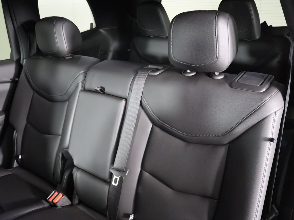 Used 2024 Cadillac XT6 Luxury w/ LPO, Floor Liner Package AWD/4WD image 34