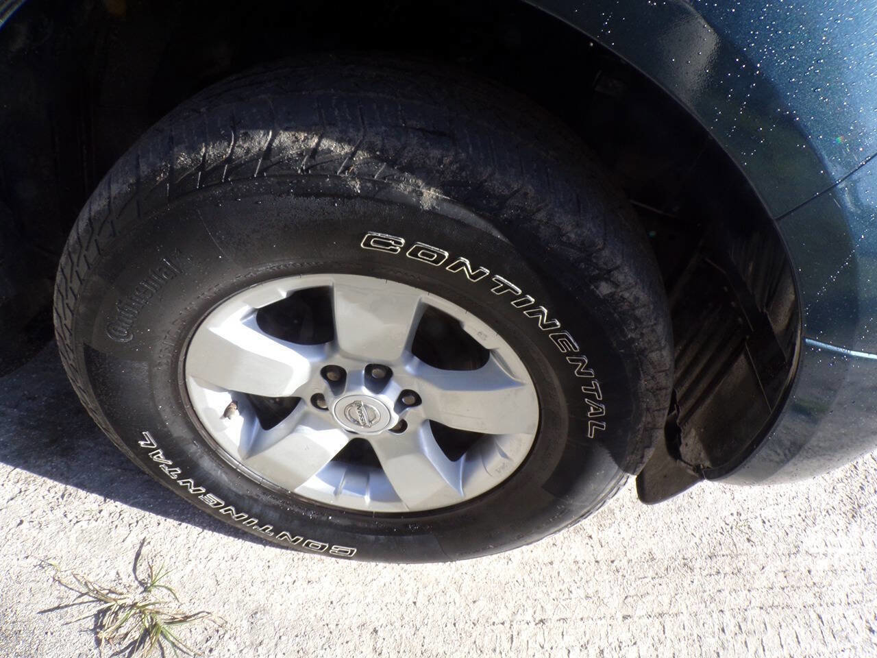 Used 2013 Nissan Frontier SV w/ SV Value Truck Pkg image 18