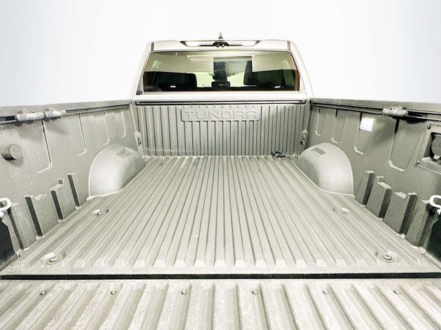Used 2023 Toyota Tundra Platinum AWD/4WD image 30