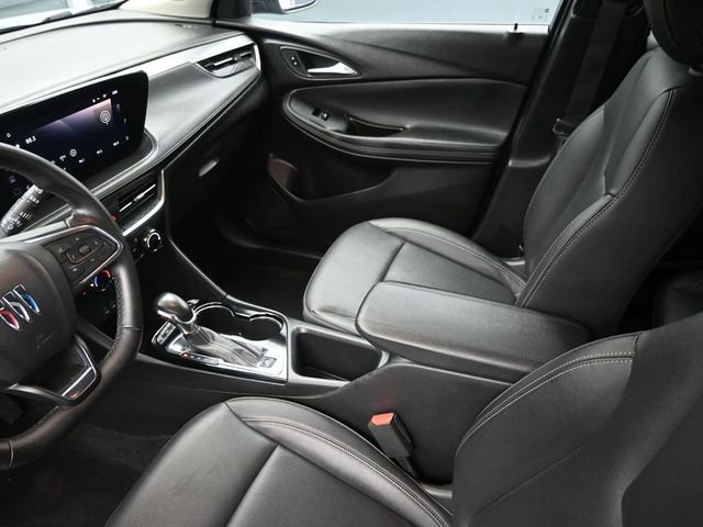 Used 2024 Buick Encore GX Sport Touring image 18