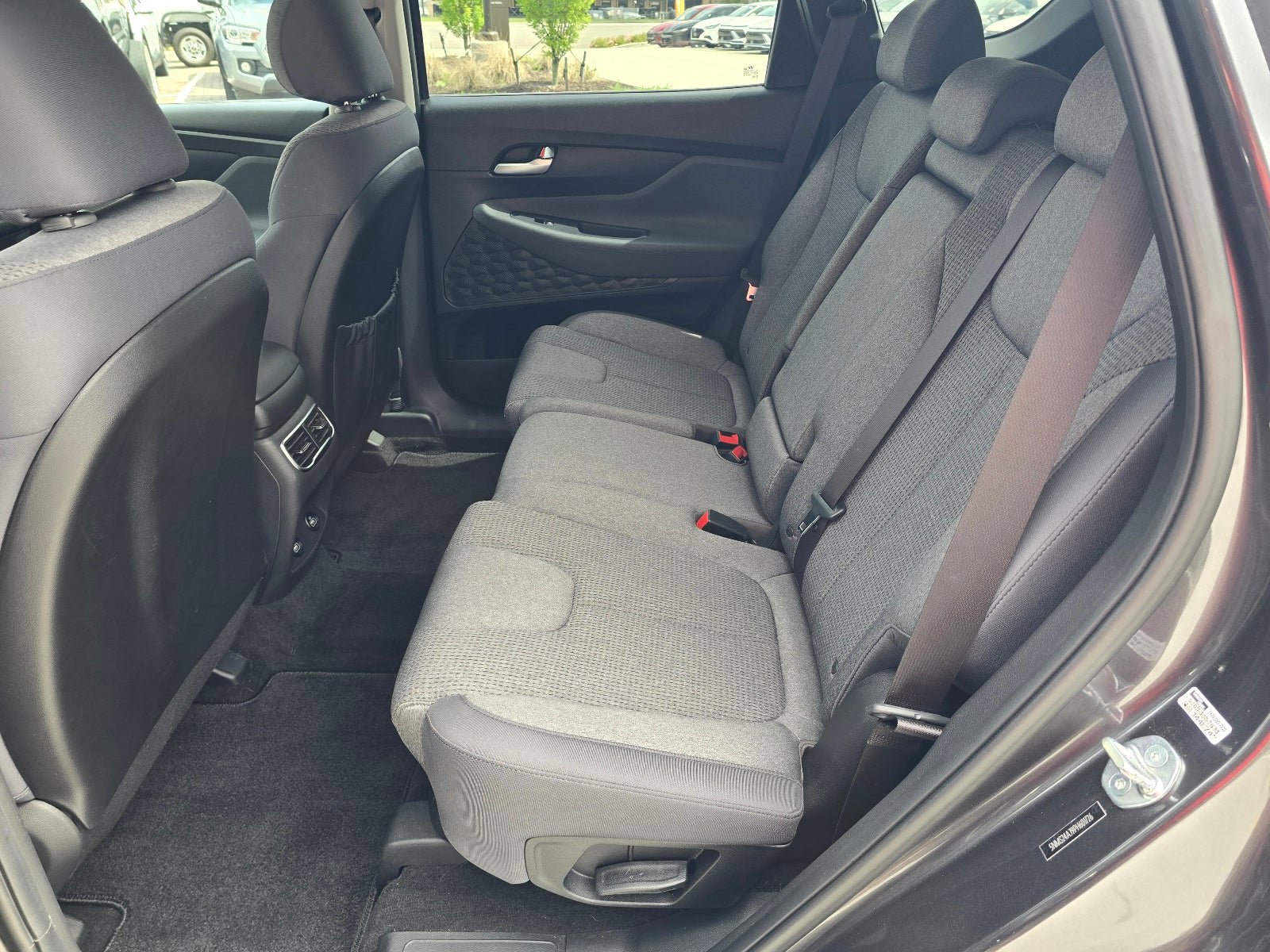 Used 2023 Hyundai Santa Fe SEL FWD image 11