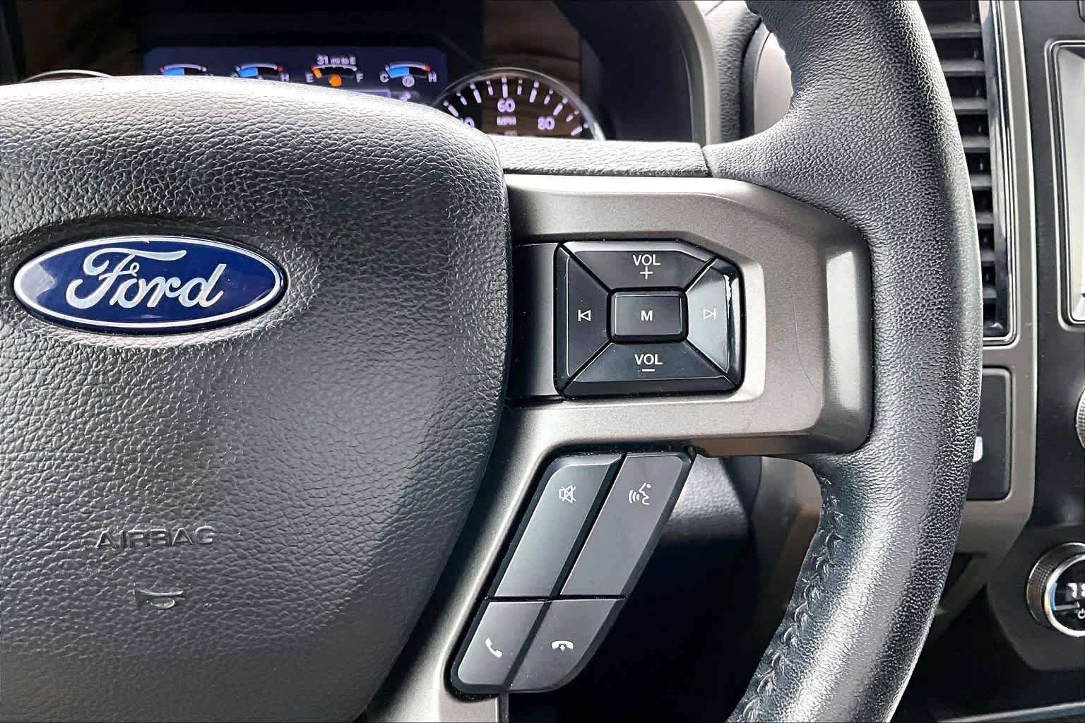 Used 2019 Ford Expedition XLT w/ Equipment Group 202A RWD image 25