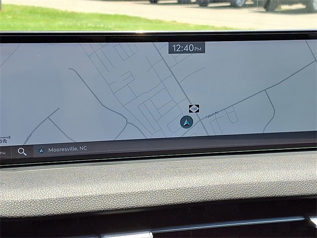 Used 2025 Genesis GV70 2.5T w/ Advanced Package image 16