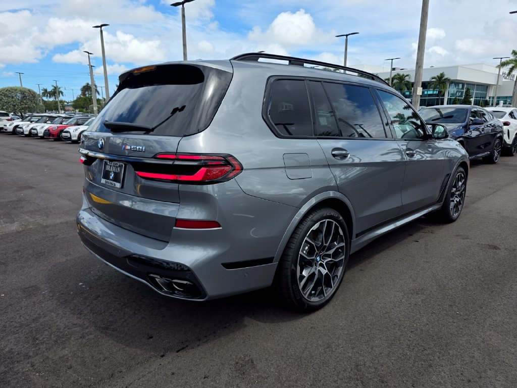 New 2027 BMW X7 M60i AWD/4WD image 4