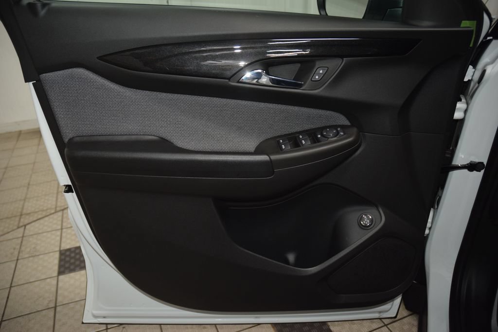 New 2026 Chevrolet TrailBlazer LT w/ Convenience Package FWD image 45