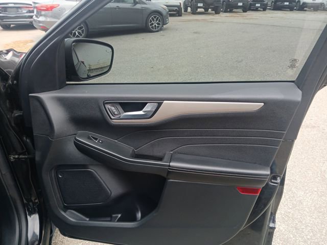 Certified 2022 Ford Escape SEL image 60