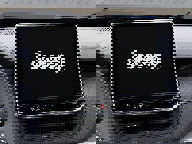 New 2026 Jeep Compass Latitude image 10