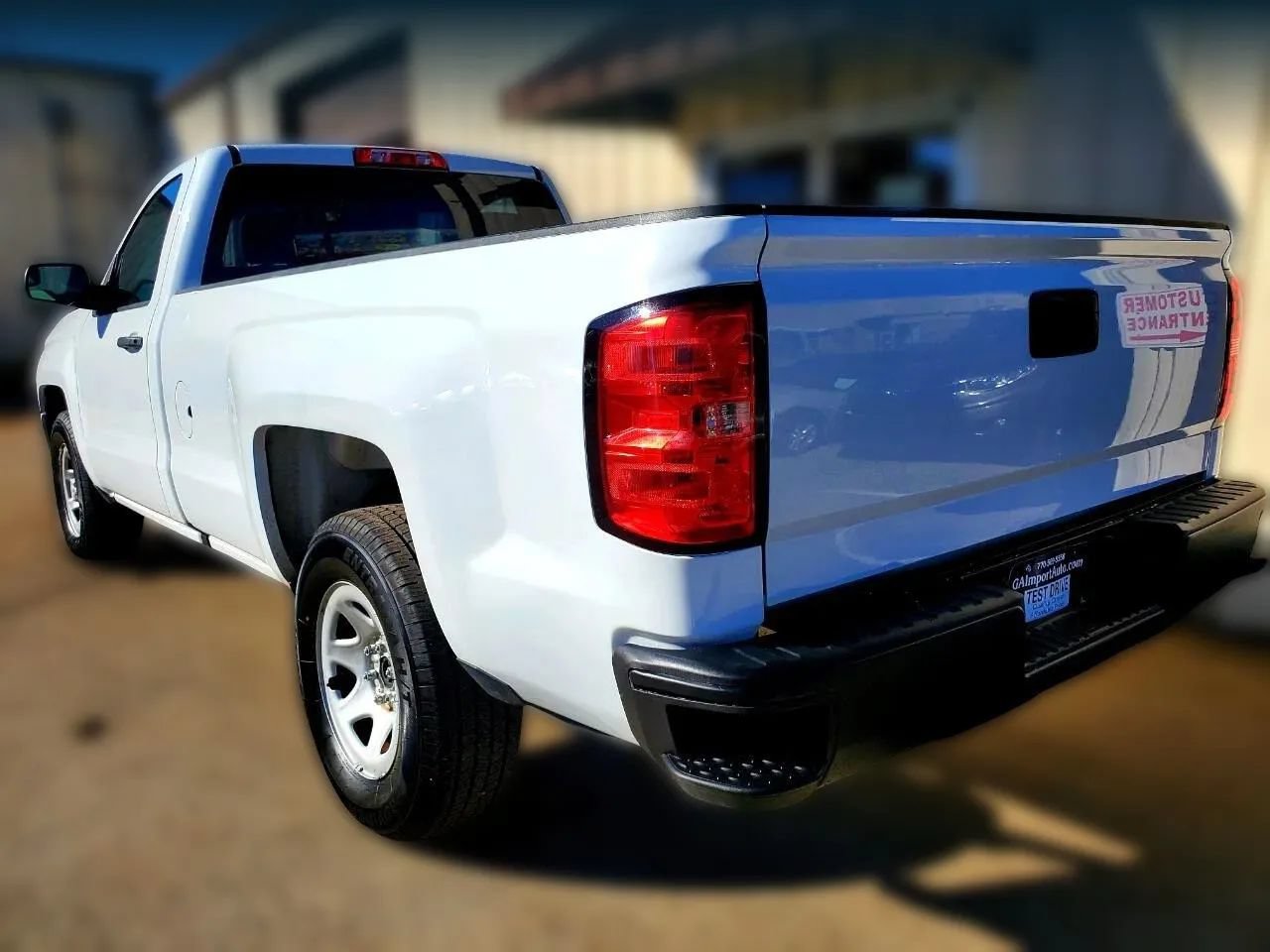 Used 2017 Chevrolet Silverado 1500 W/T RWD image 4