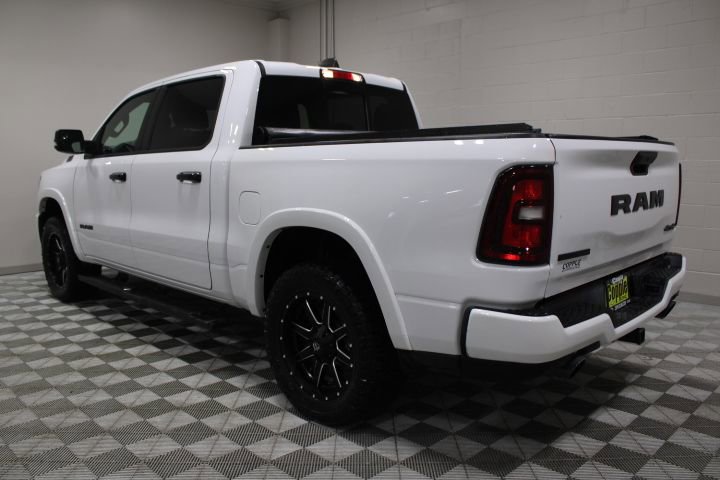 Used 2025 RAM 1500 Big Horn AWD/4WD image 8