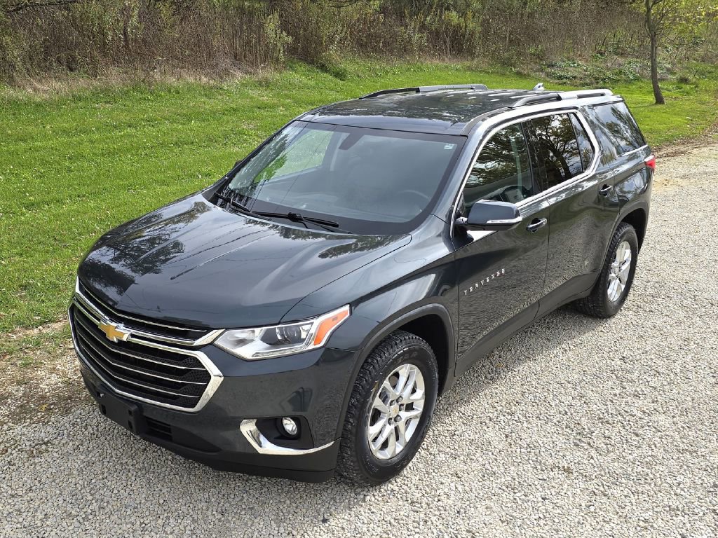 Used 2018 Chevrolet Traverse LT image 1