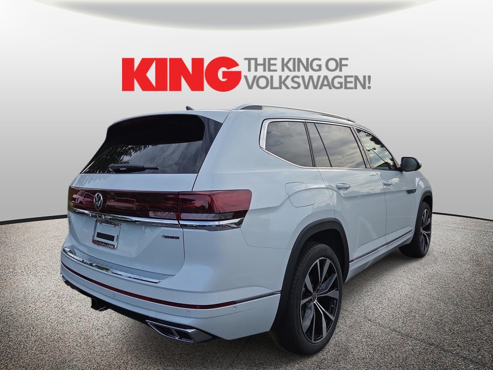 New 2026 Volkswagen Atlas SEL Premium R-Line AWD/4WD image 3