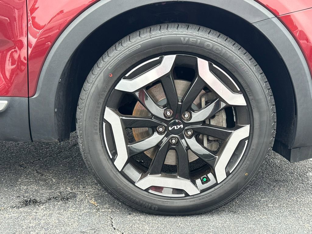 Used 2023 Kia Telluride EX image 12