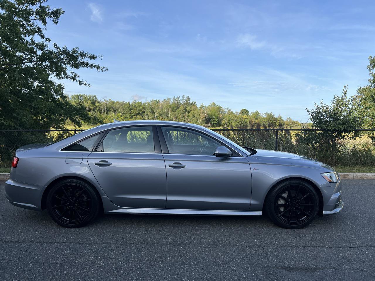 Used 2017 Audi A6 2.0T Premium Plus w/ Premium Plus Package AWD/4WD image 3