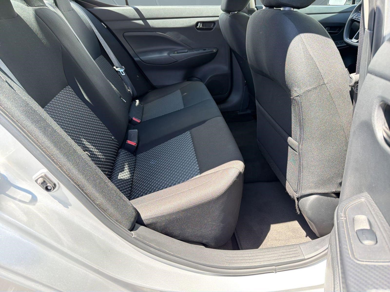 Used 2024 Nissan Versa S FWD image 27