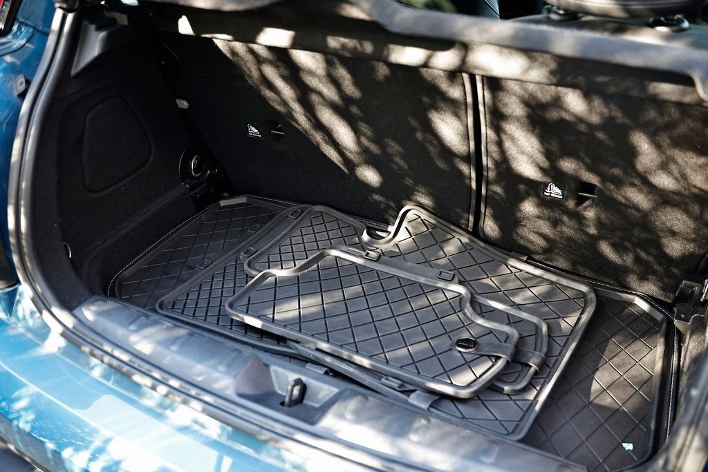 Used 2024 MINI Cooper John Cooper Works image 25