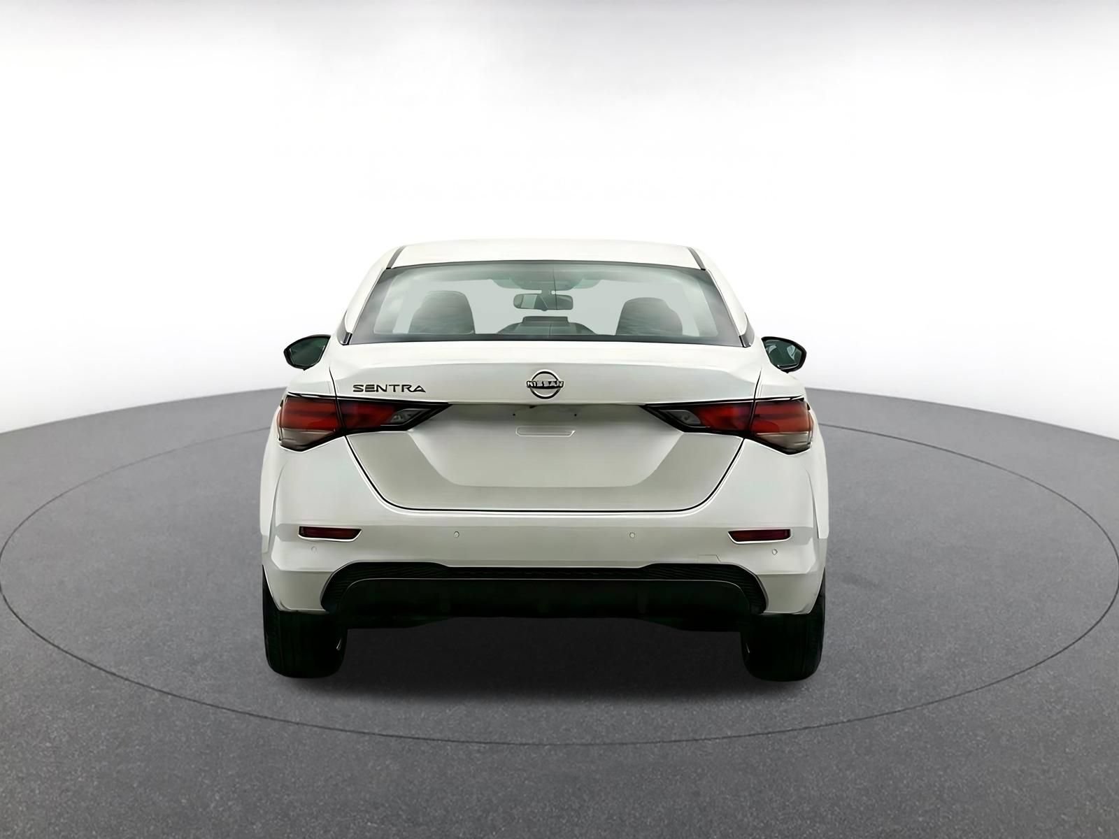 Used 2025 Nissan Sentra SV FWD image 6