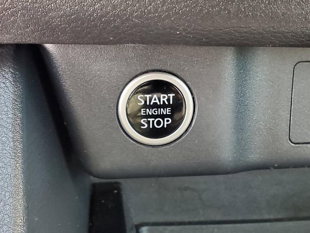 Certified 2023 Nissan Rogue SV image 26