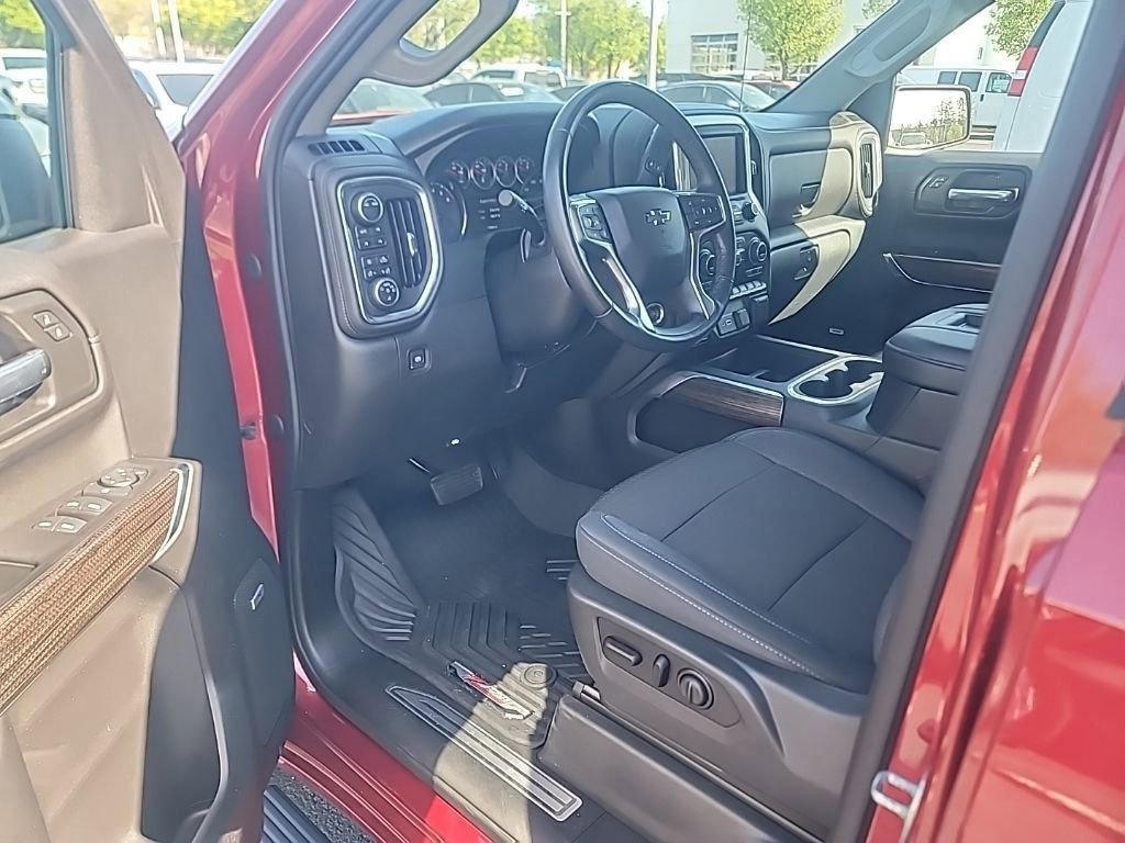 Used 2020 Chevrolet Silverado 1500 RST image 6