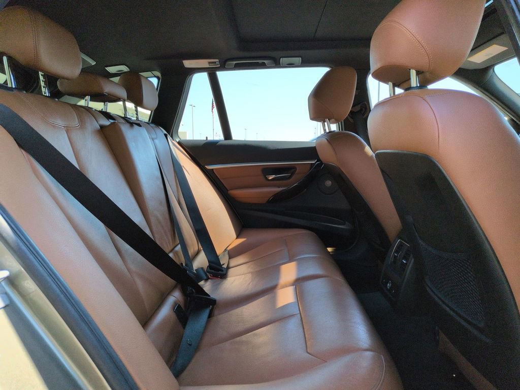 Used 2016 BMW 328i xDrive Wagon image 19