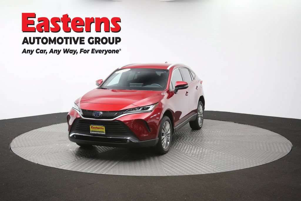 Used 2024 Toyota Venza LE AWD/4WD image 55