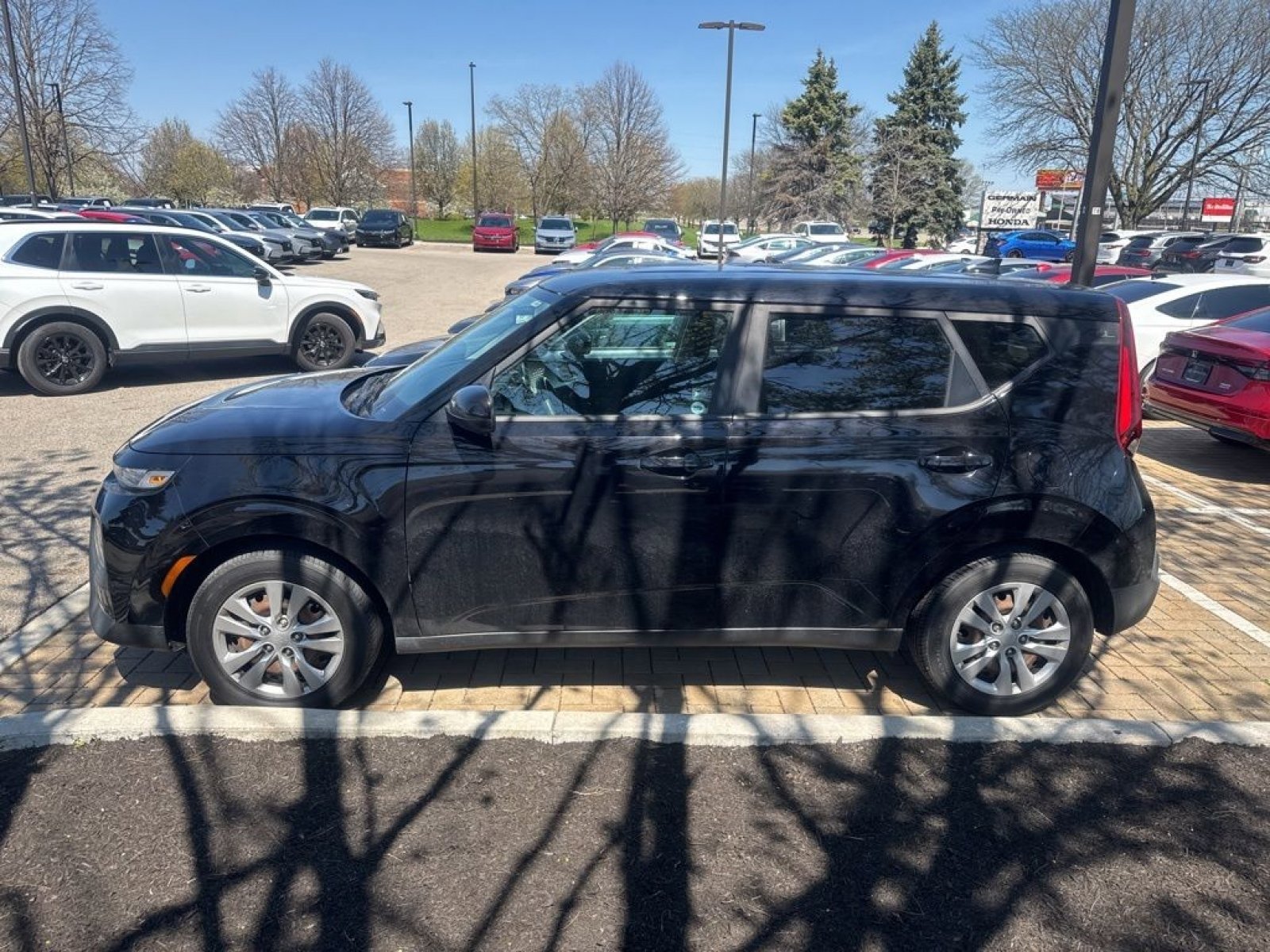 Used 2020 Kia Soul LX image 5