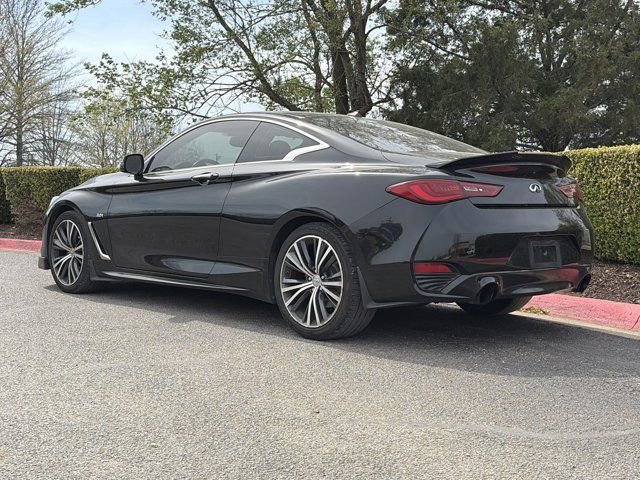 Used 2019 INFINITI Q60 3.0t Luxe w/ Essential Package image 7