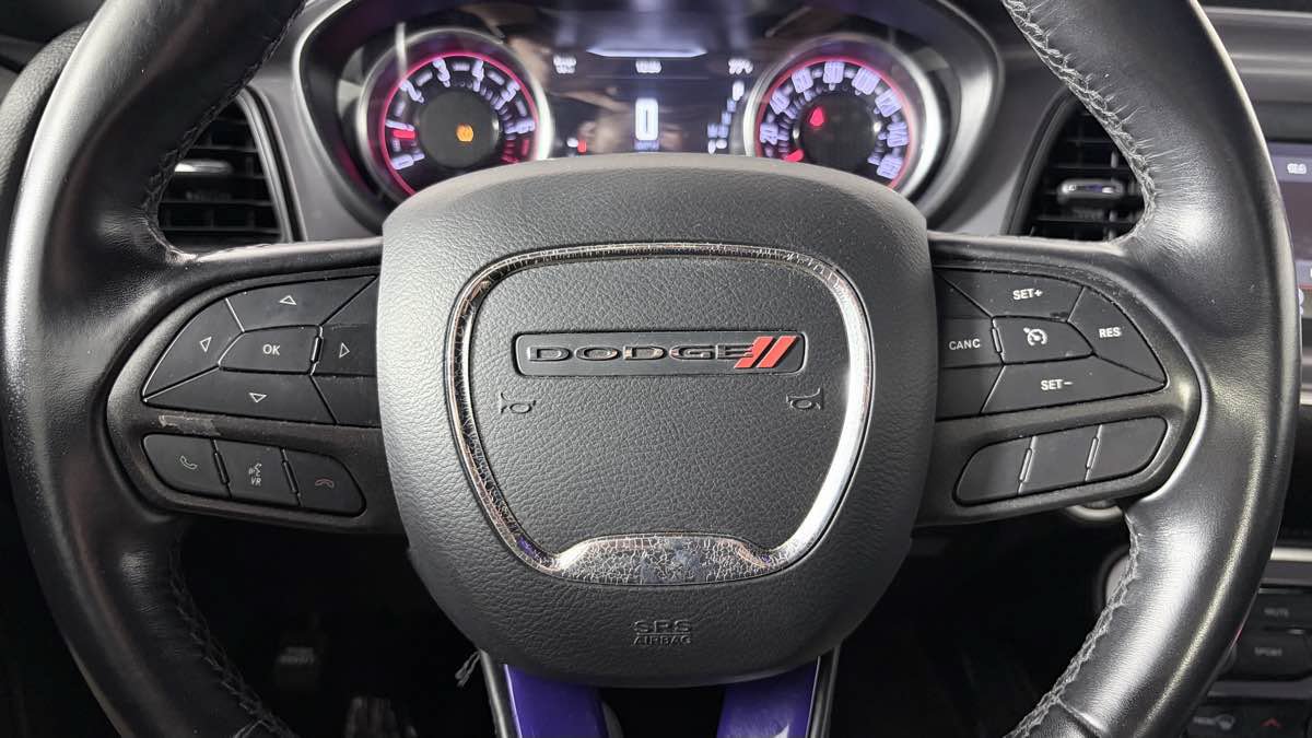Used 2022 Dodge Challenger SXT RWD image 17