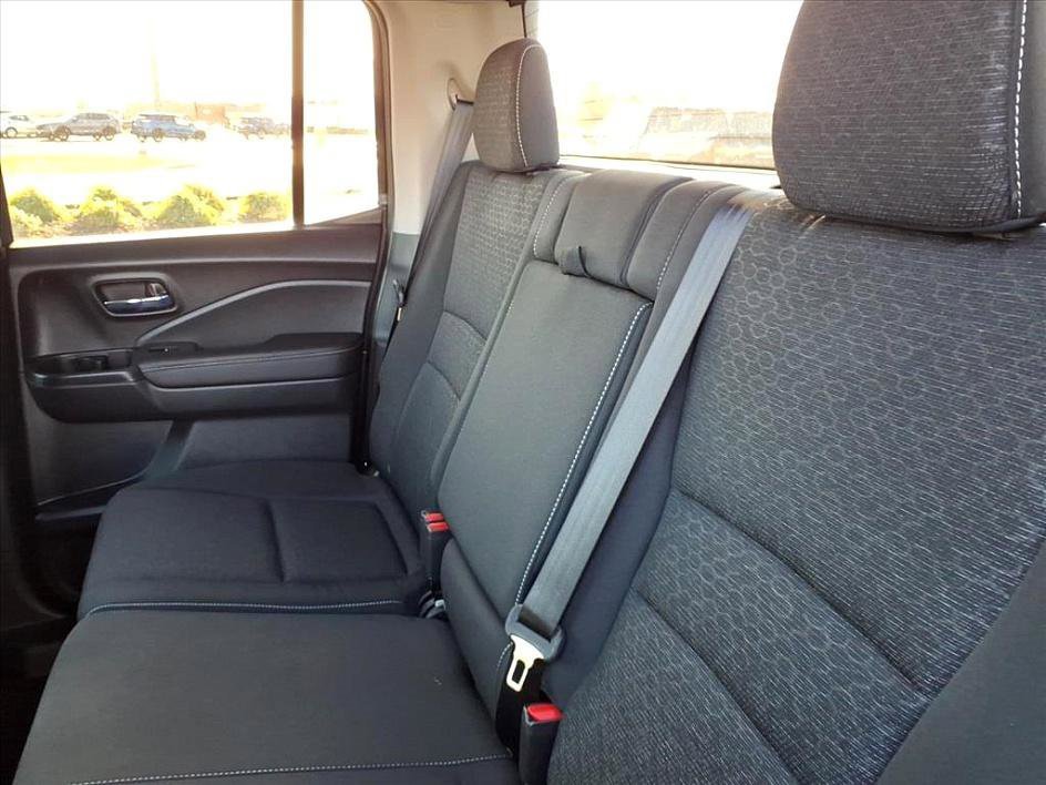 Used 2024 Honda Ridgeline Sport image 17