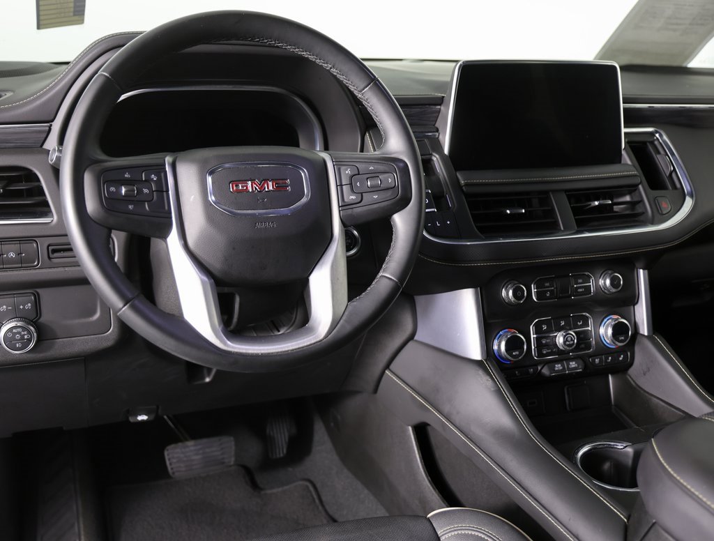 Used 2023 GMC Yukon SLT image 12