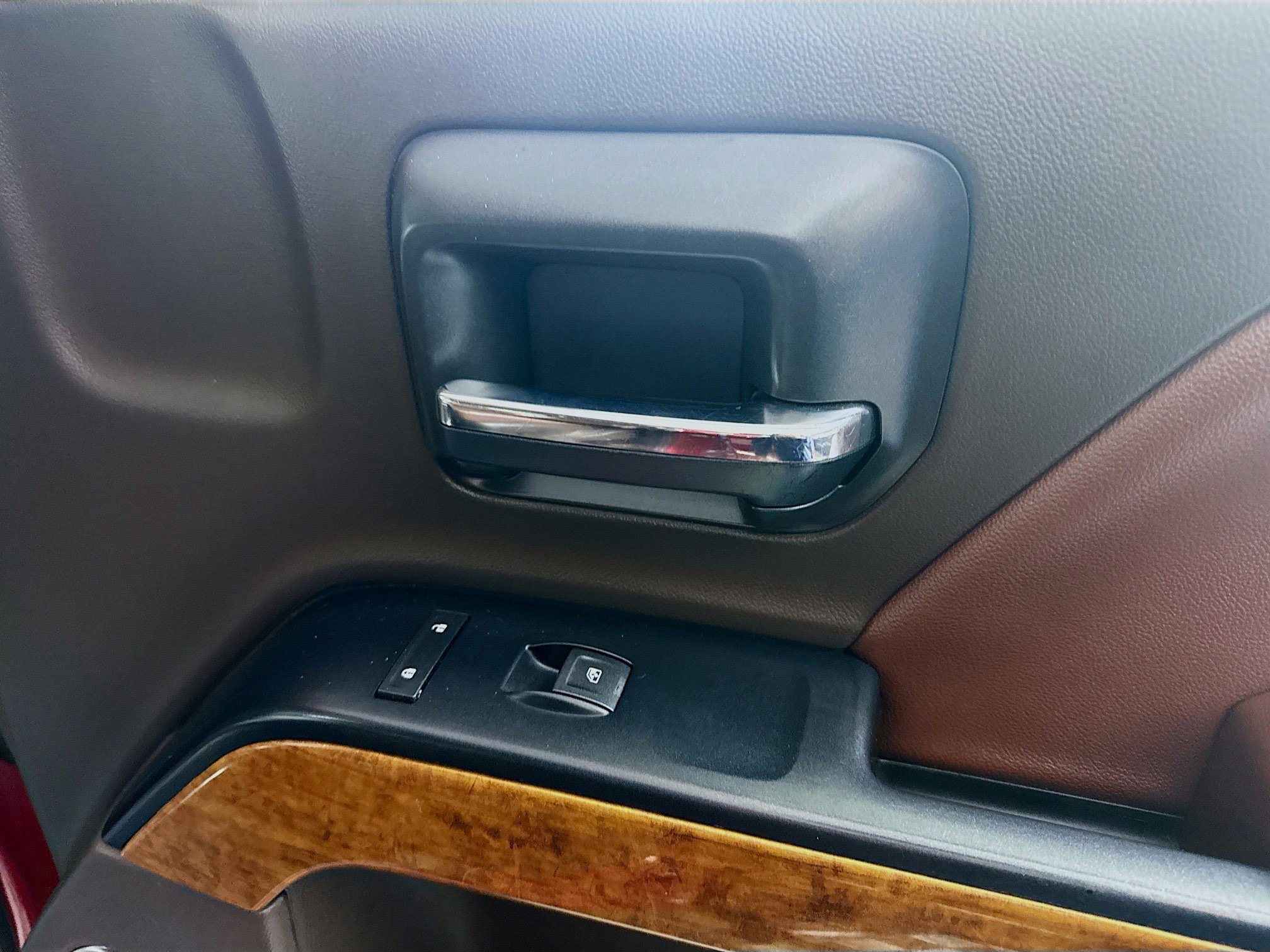 Used 2018 Chevrolet Silverado 2500 High Country image 30