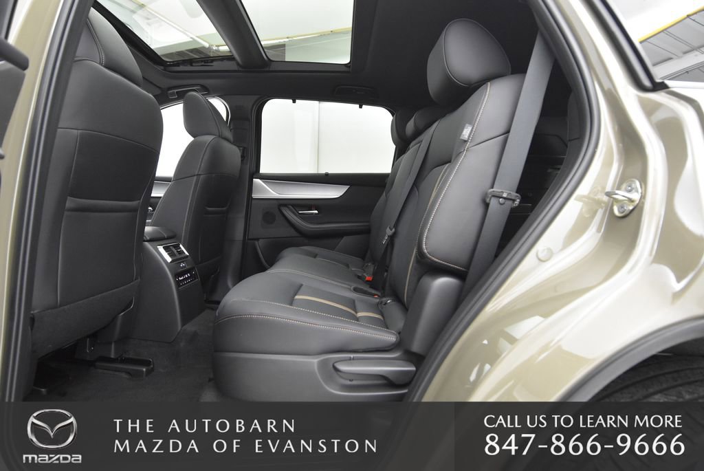 Used 2025 MAZDA CX-70 Plug-In Hybrid w/ Premium Plus image 25