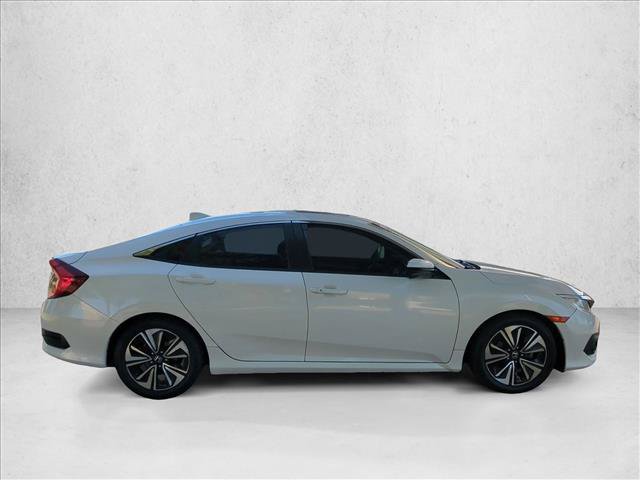 Used 2017 Honda Civic EX-T image 4