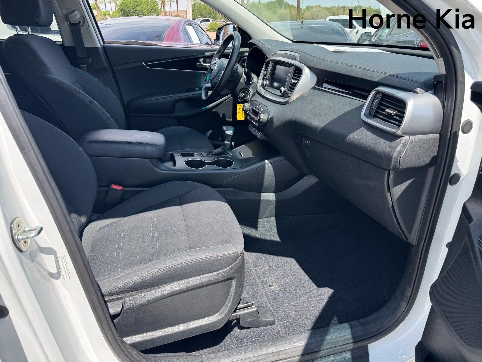 Used 2020 Kia Sorento LX w/ LX I4 Convenience Package FWD image 28