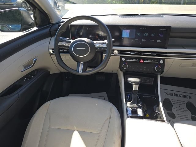 Used 2025 Hyundai Tucson SEL AWD/4WD image 20