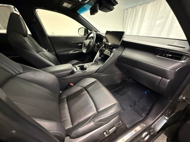 Certified 2021 Toyota Venza Limited w/ Advanced Technology Package AWD/4WD image 9