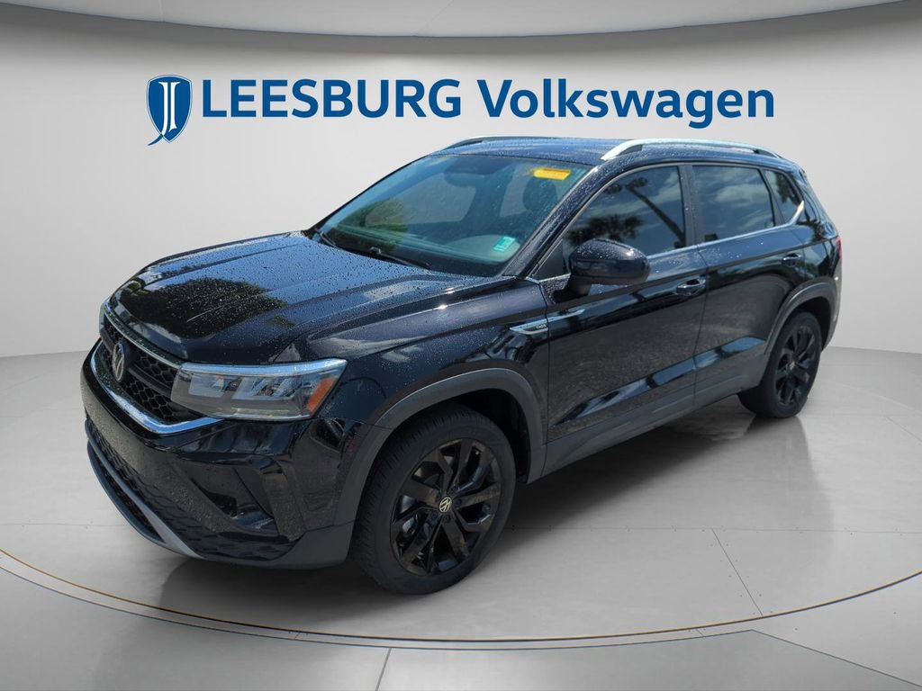 Certified 2022 Volkswagen Taos SE image 14