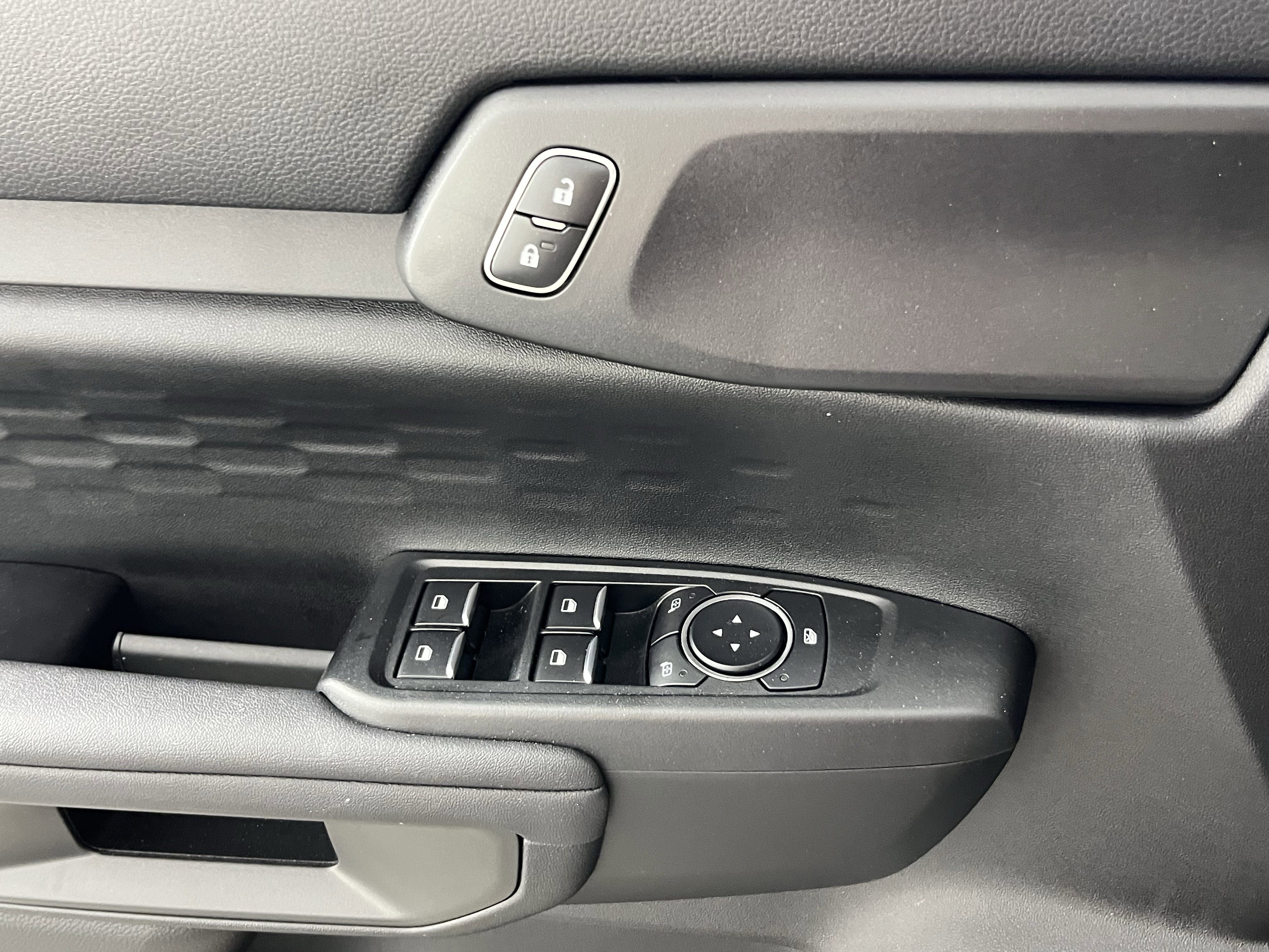 Used 2025 Ford Ranger XL w/ Trailer Tow Package image 14