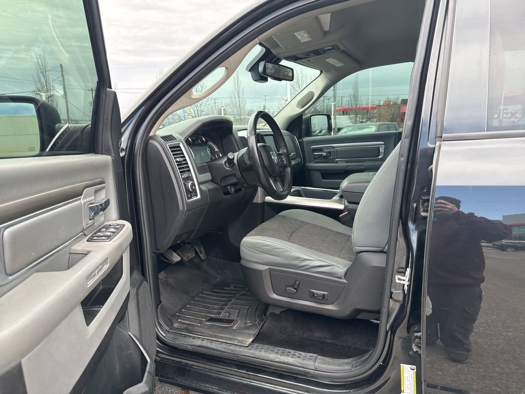 Used 2017 RAM 1500 Big Horn image 8