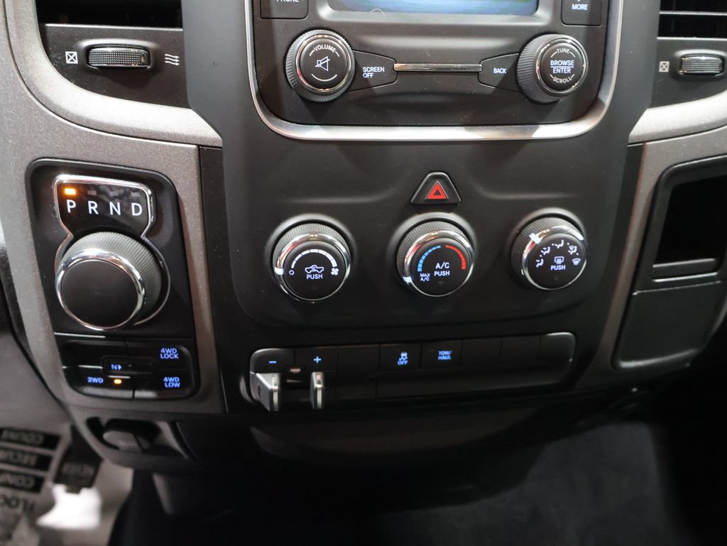 Used 2019 RAM 1500 Express AWD/4WD image 29