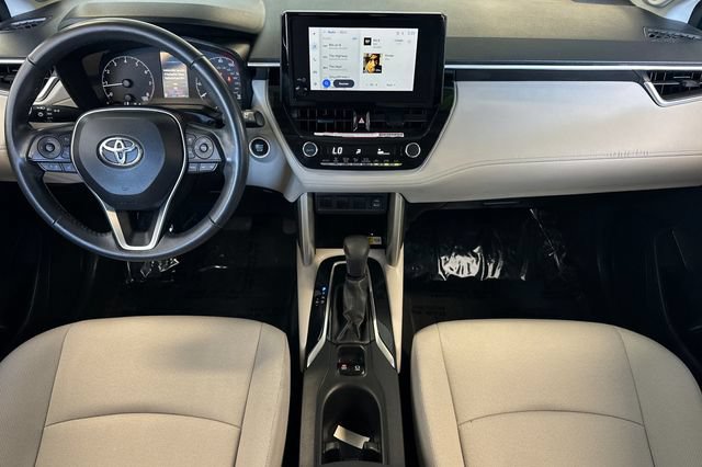 Certified 2023 Toyota Corolla Cross LE w/ Moonroof Package FWD image 17