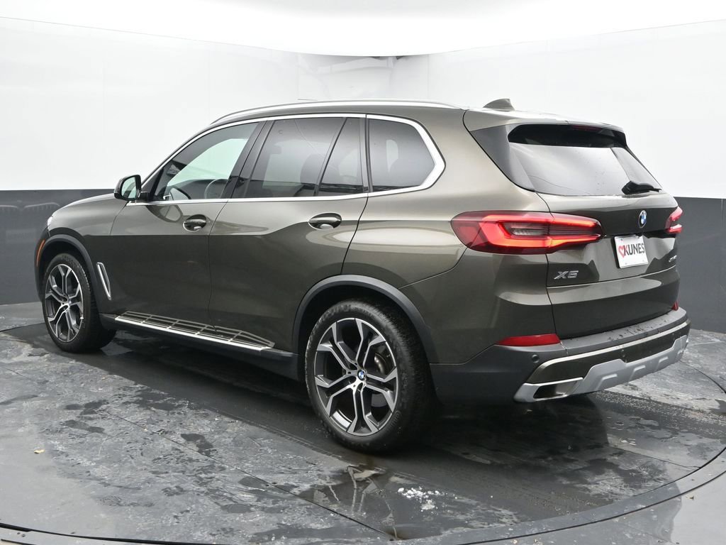 Used 2023 BMW X5 xDrive40i w/ Premium Package image 8