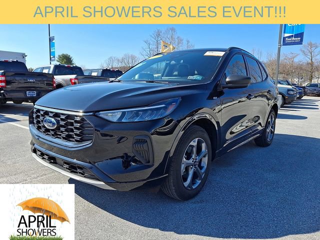 Certified 2023 Ford Escape ST-Line w/ Tech Pack #1 image 4