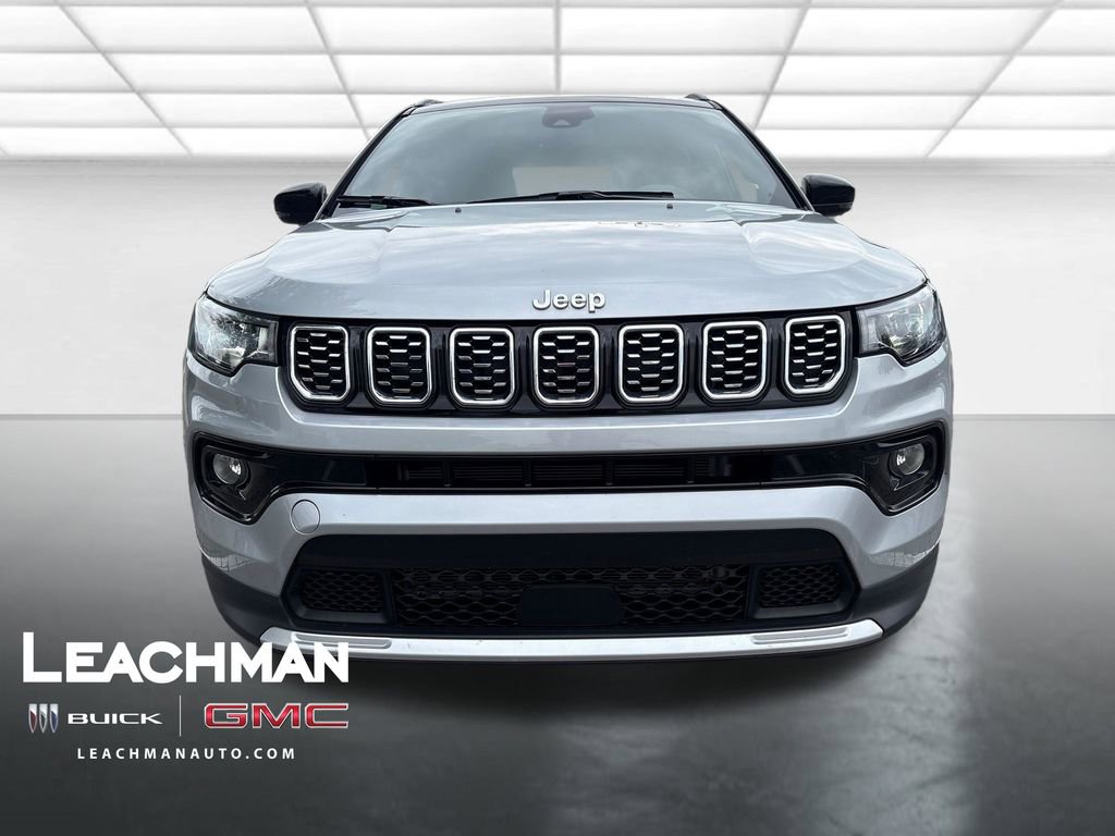 Used 2026 Jeep Compass Limited AWD/4WD image 9