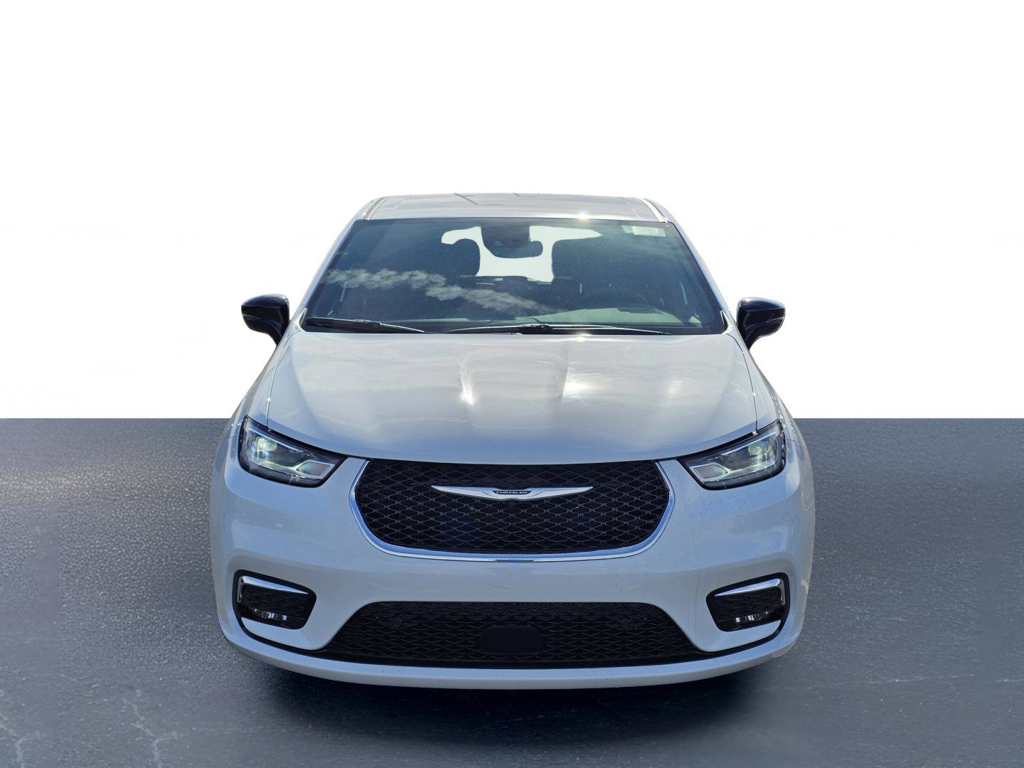 New 2026 Chrysler Pacifica Select image 2