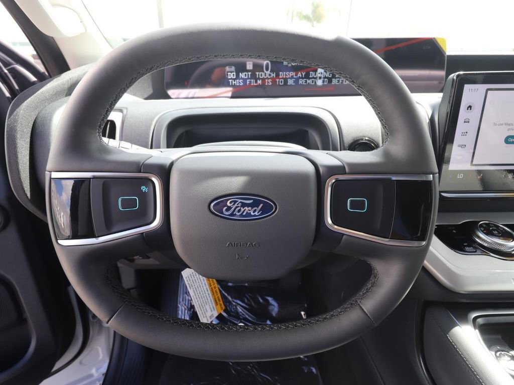 New 2026 Ford Expedition Active image 20
