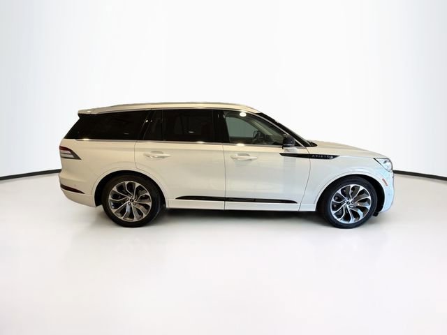Used 2021 Lincoln Aviator Grand Touring w/ Equipment Group 302A image 7
