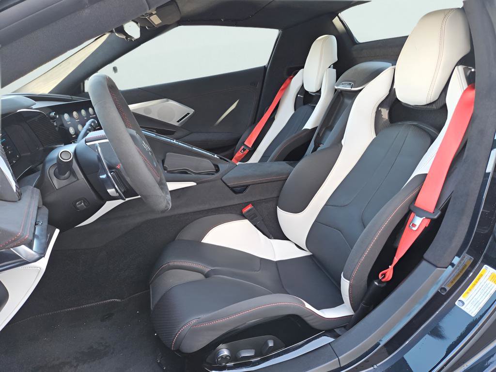 Used 2023 Chevrolet Corvette Stingray Premium Conv w/ Z51 Performance Package image 12