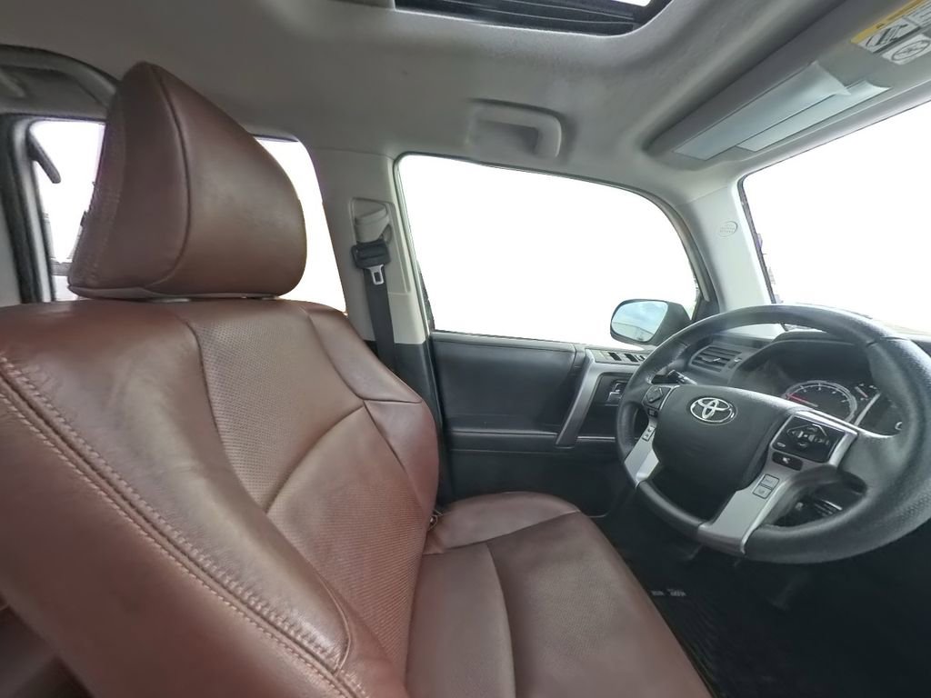 Used 2021 Toyota 4Runner Limited image 26