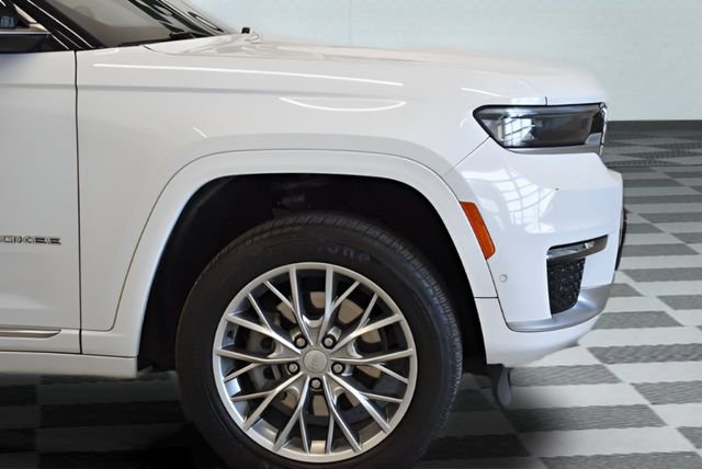 Used 2022 Jeep Grand Cherokee L Summit w/ Luxury Tech Group V AWD/4WD image 13